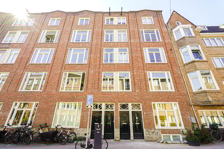 Bekijk foto van Reinier Claeszenstraat 25 3
