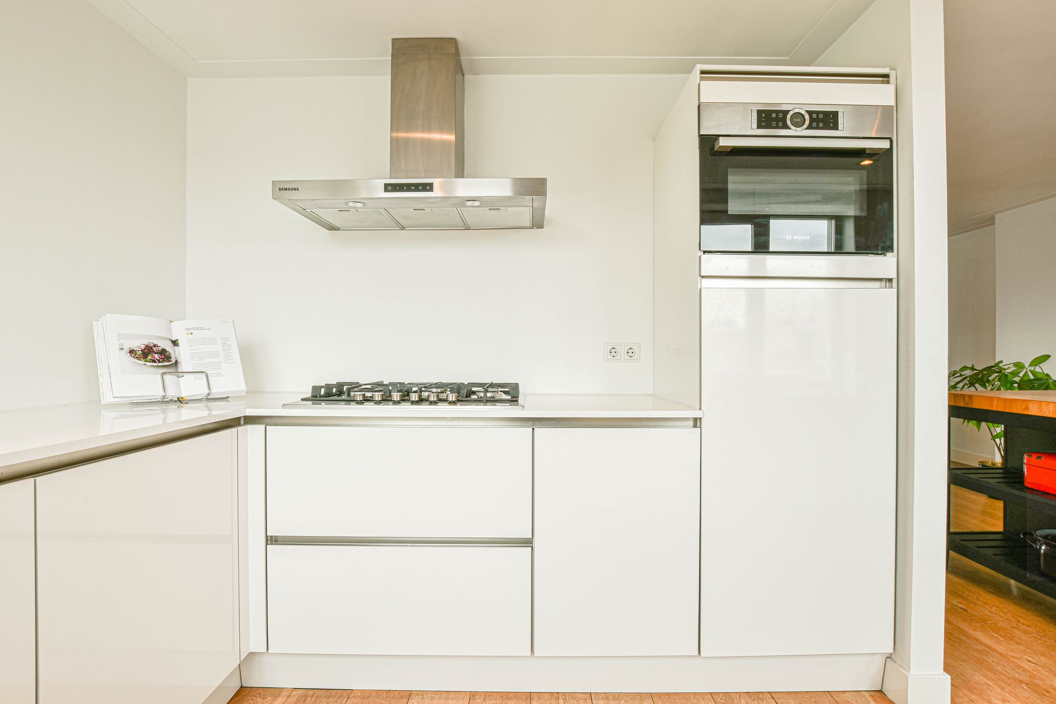 Foto 12 van Reinier Claeszenstraat 25-3