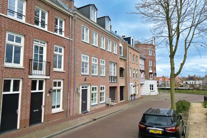 Foto 38 van Neerwal 56