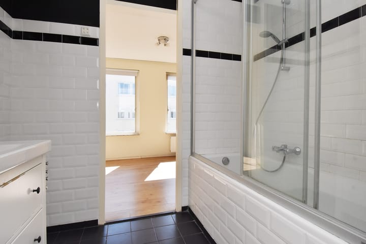 Foto 23 van Bazarlaan 36