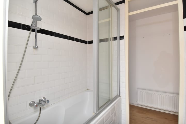 Foto 28 van Bazarlaan 36