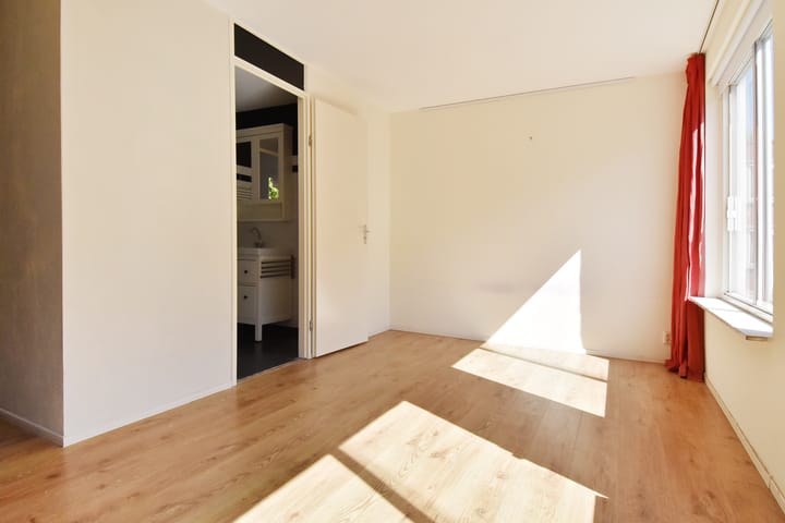 Foto 31 van Bazarlaan 36