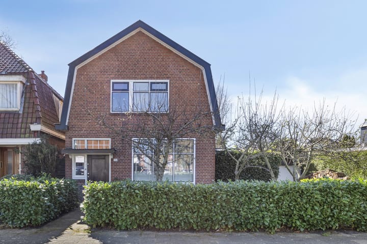 Photo 1 of Hoofdstraat 214