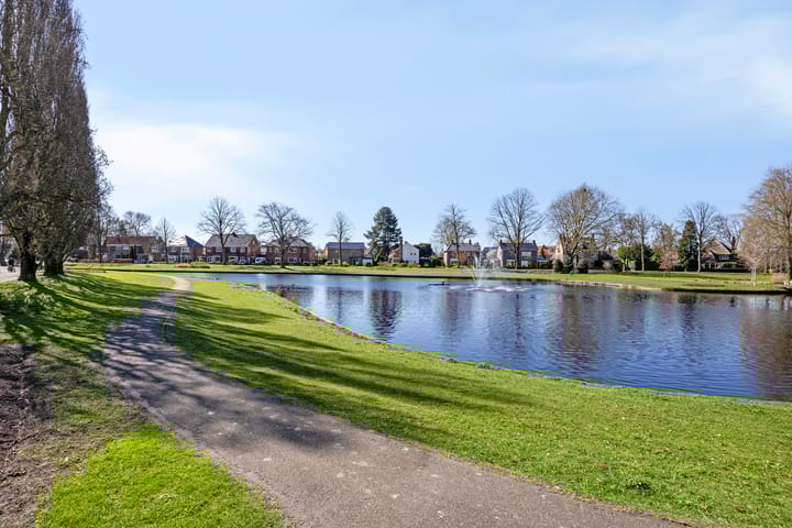 Photo 36 of Hoofdstraat 214