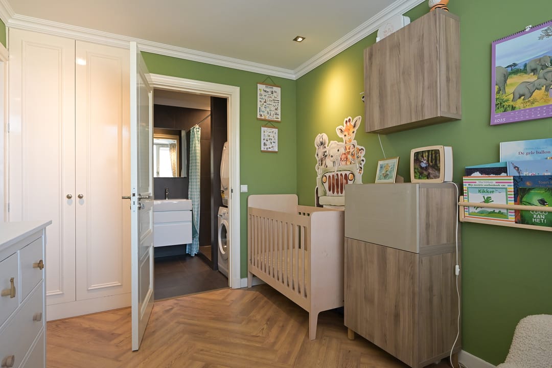 Photo 13 of Frederikstraat 557