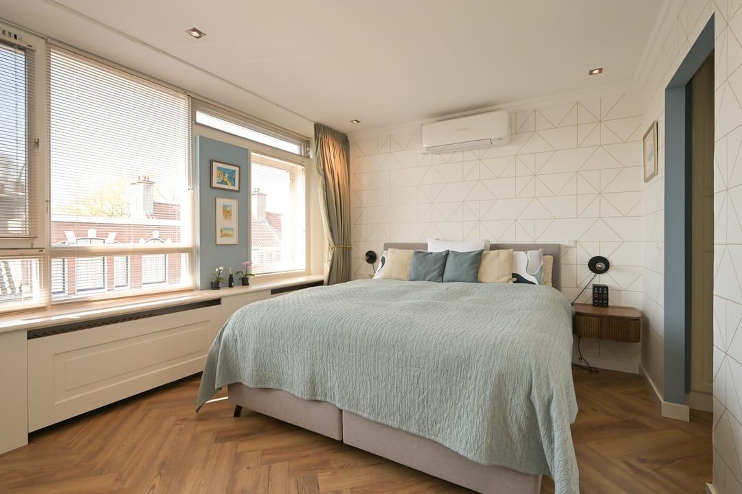 Photo 16 of Frederikstraat 557