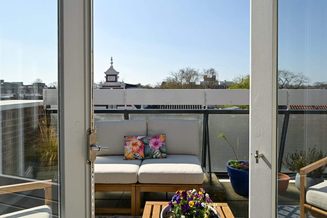 Photo 28 of Frederikstraat 557