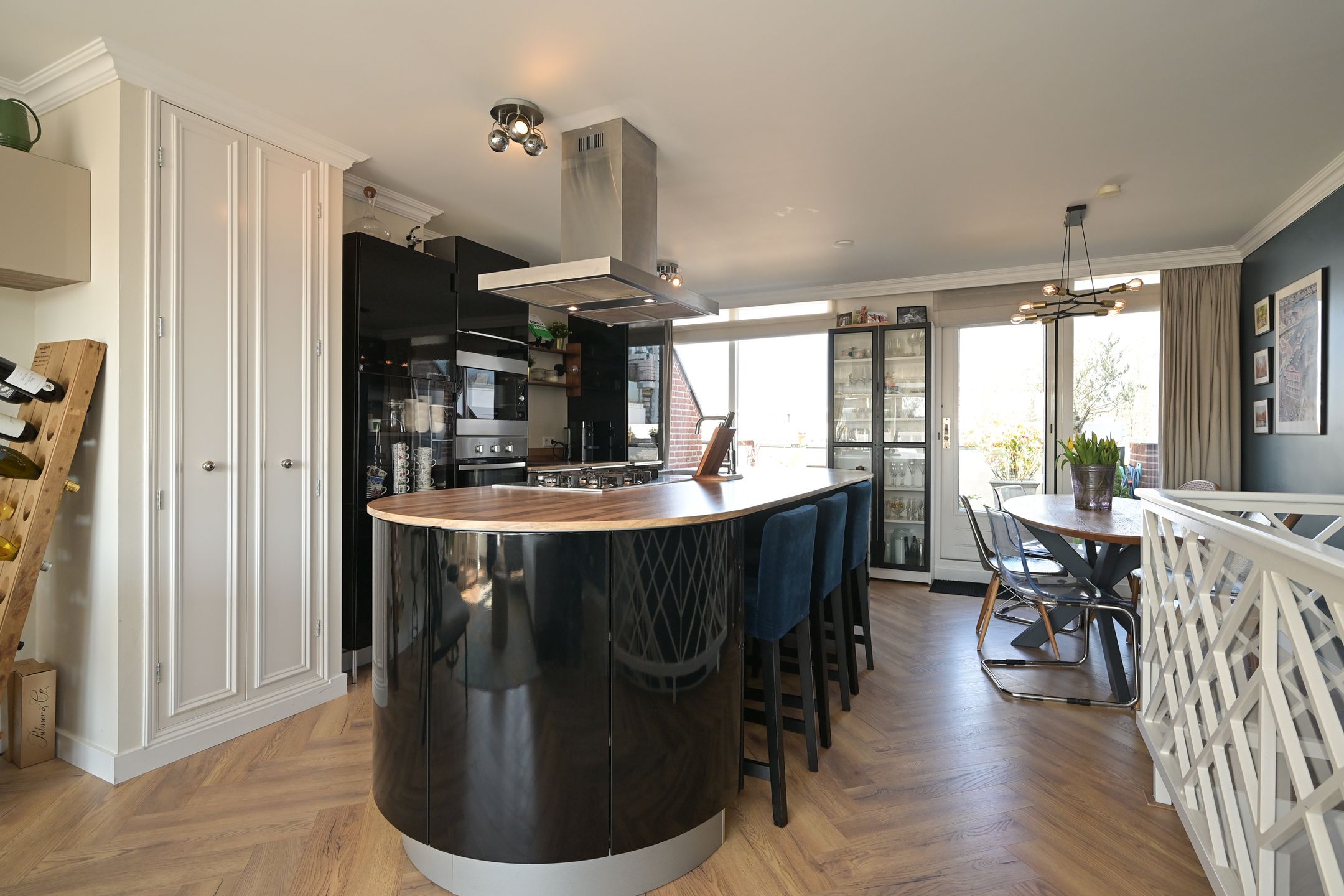 Photo 36 of Frederikstraat 557