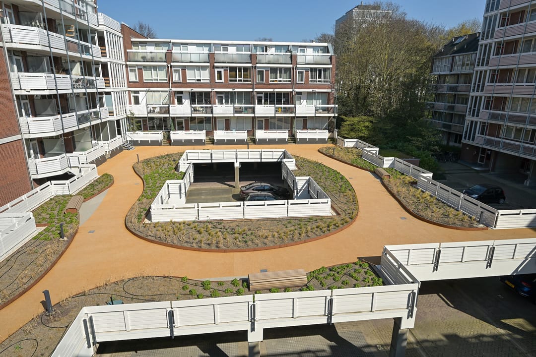 Photo 46 of Frederikstraat 557