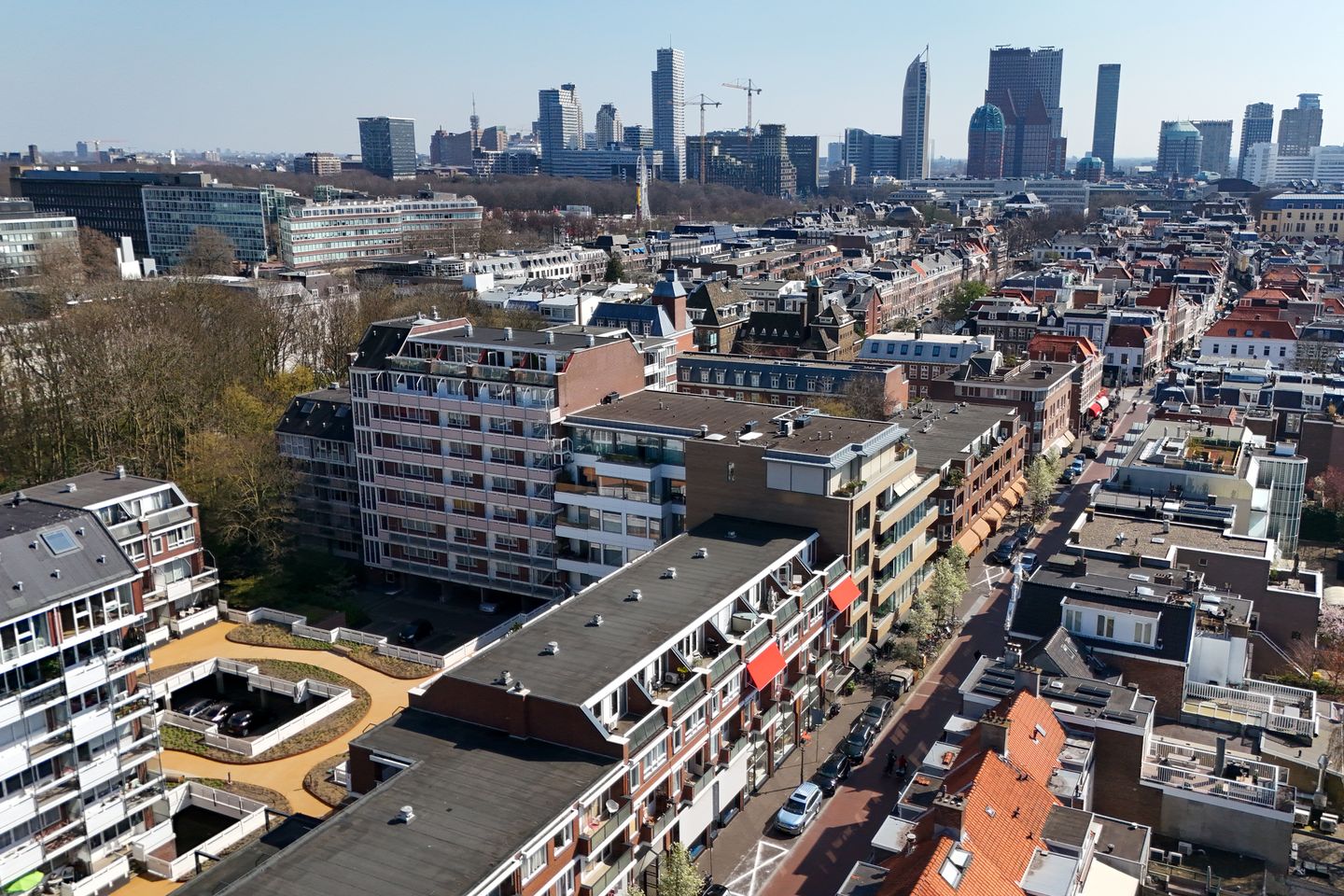 Photo 50 of Frederikstraat 557