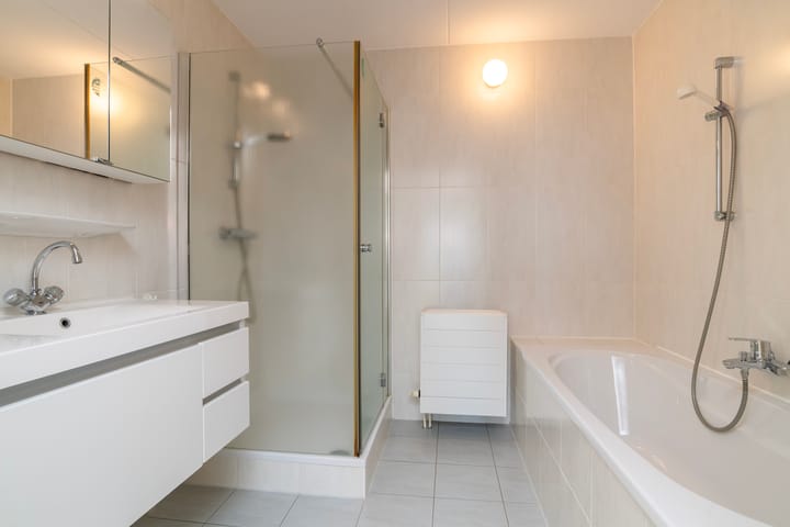 Foto 24 van Piet Smitkade 218