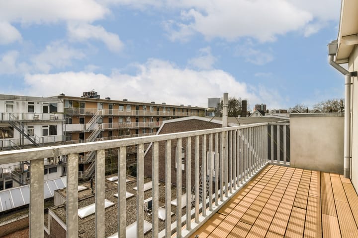 Foto 12 van Nieuwe Binnenweg 306-H