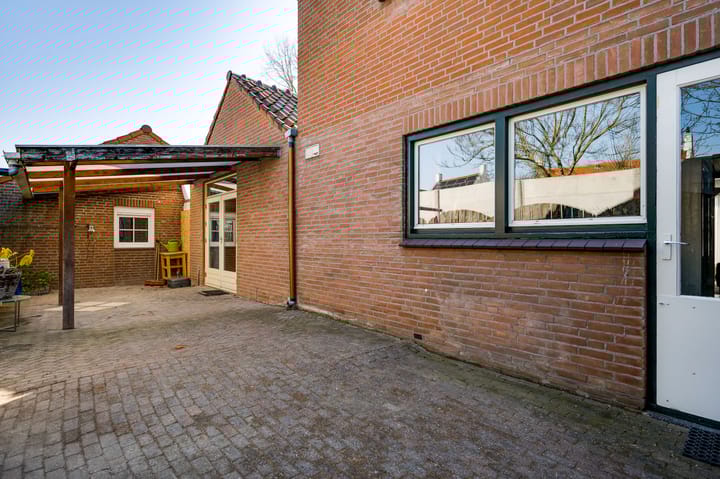 Foto 3 van aan Sint Job 11