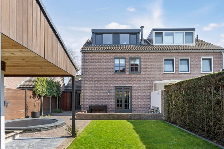 Foto 34 van Lindenhof 2