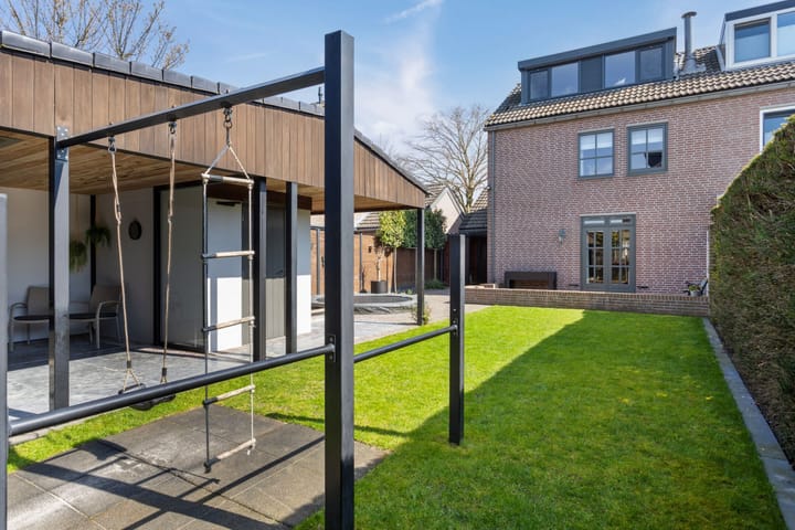 Foto 37 van Lindenhof 2