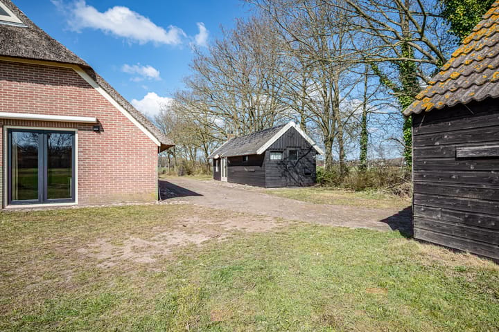 Foto 33 van Benderse 6