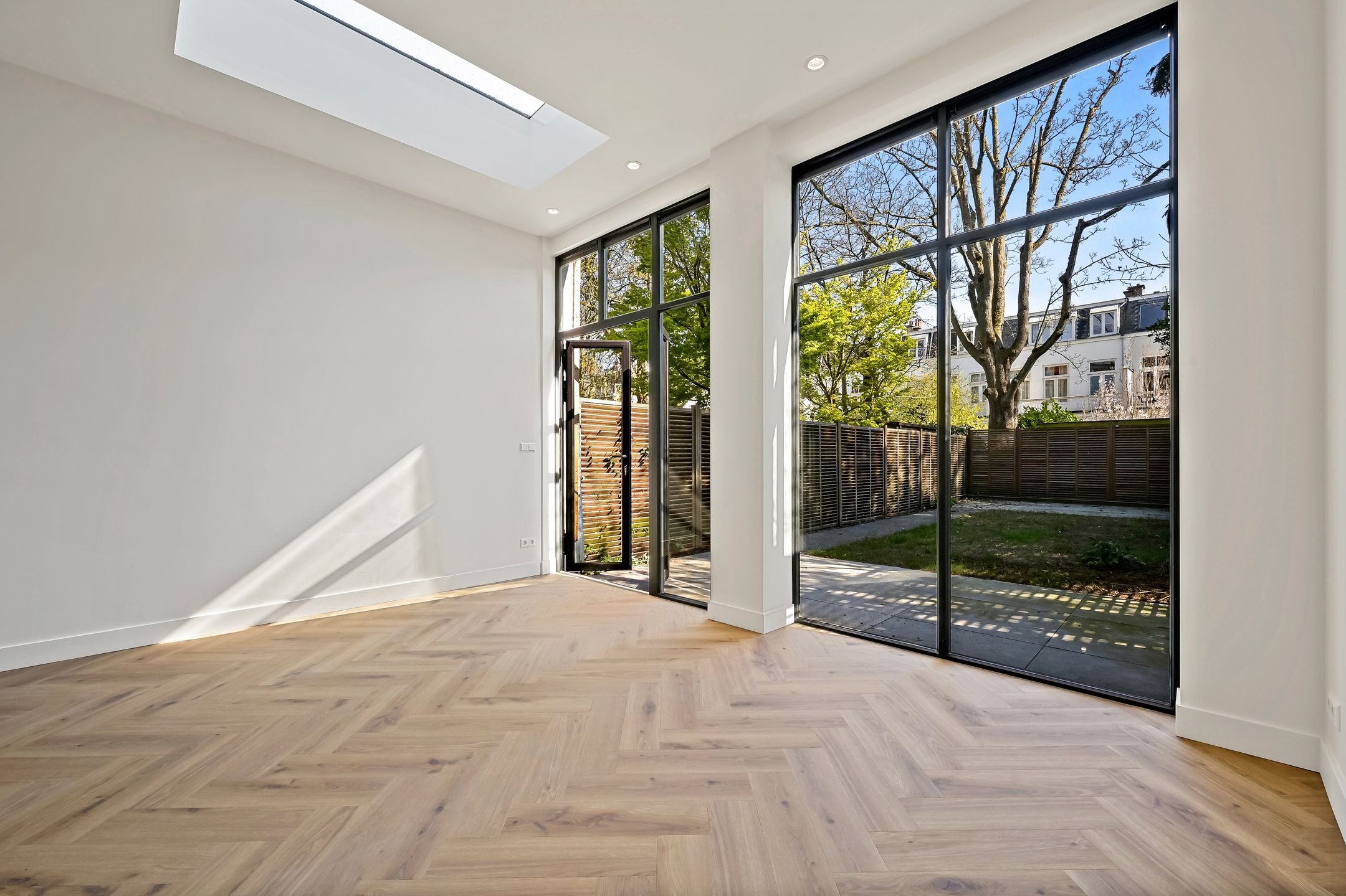 Photo 15 of Nassau Dillenburgstraat 21