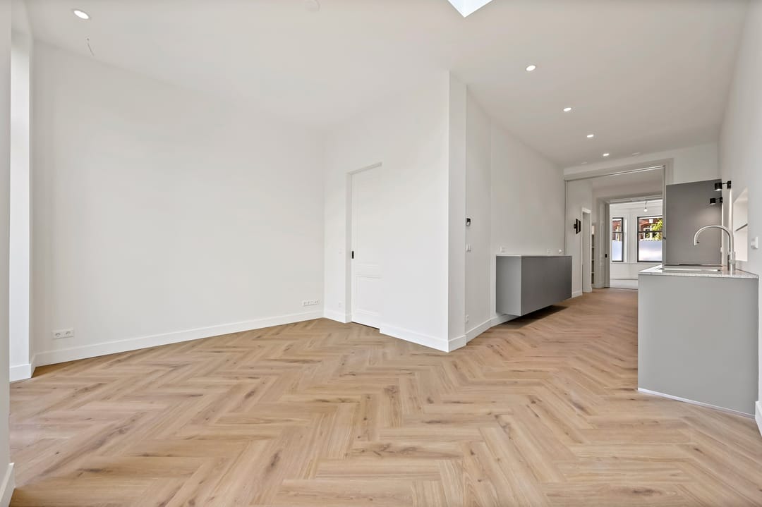 Photo 16 of Nassau Dillenburgstraat 21