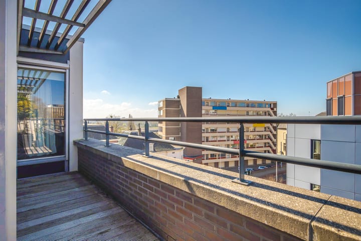 Foto 17 van Betuwestraat 6-10