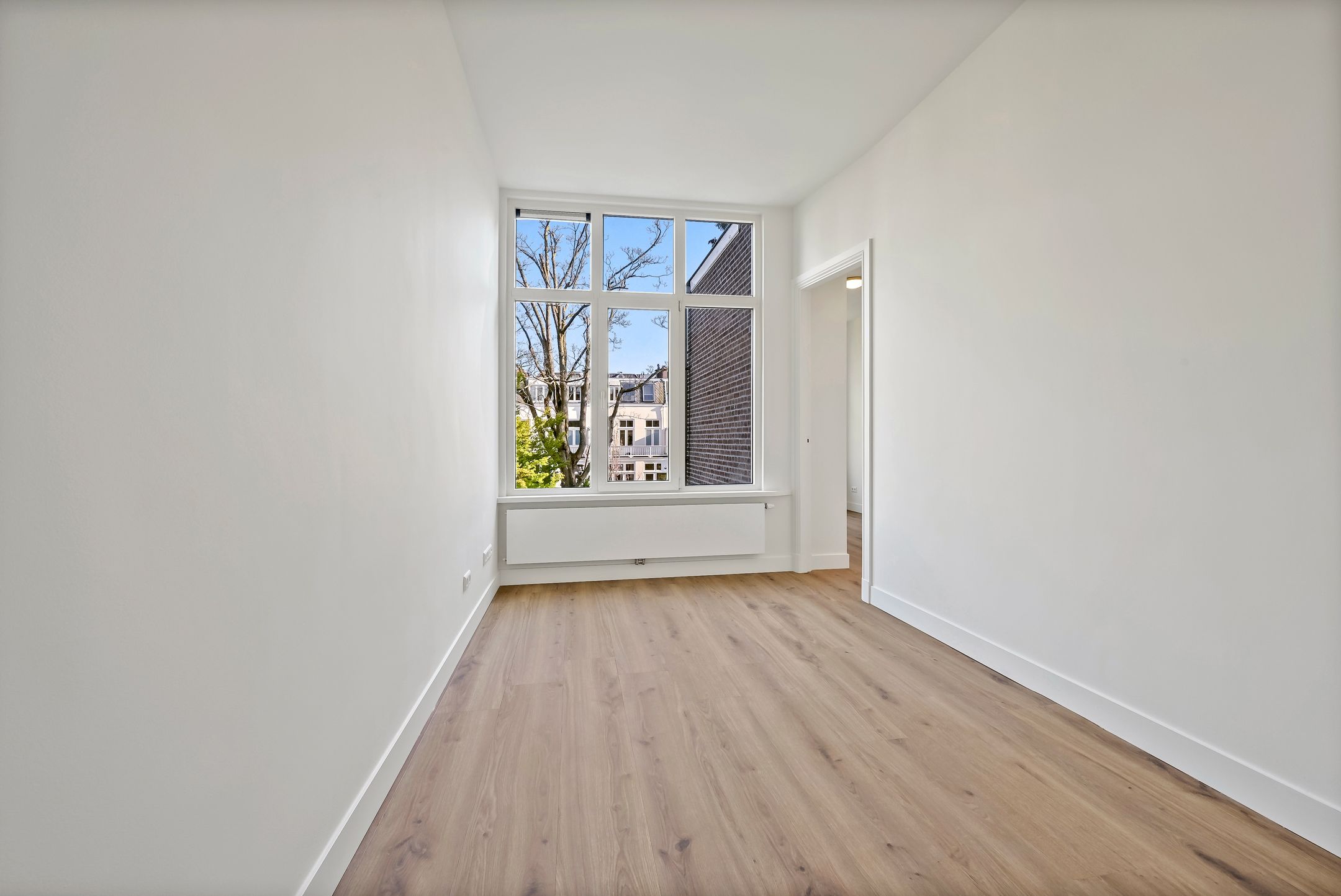 Photo 24 of Nassau Dillenburgstraat 21