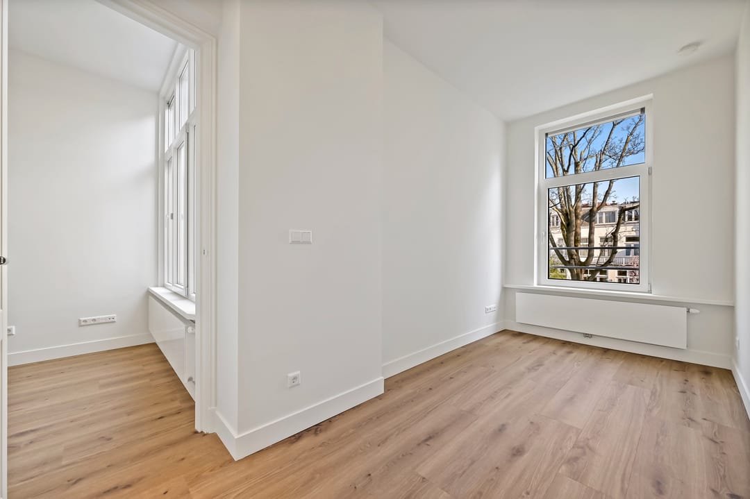 Photo 26 of Nassau Dillenburgstraat 21