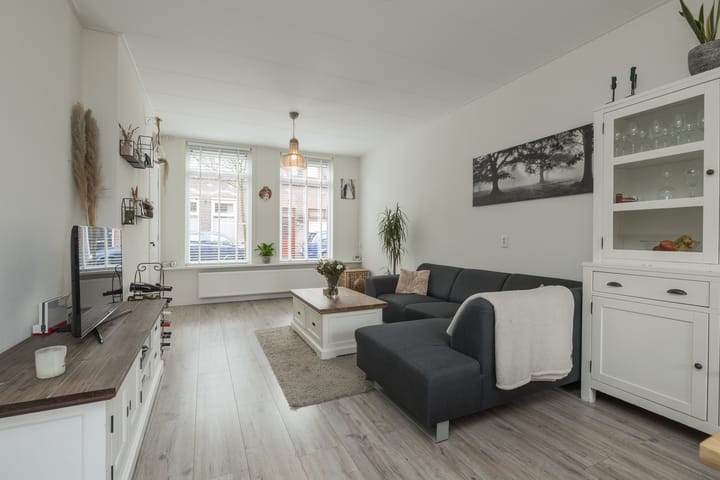 Foto 9 van Meidoornstraat 10