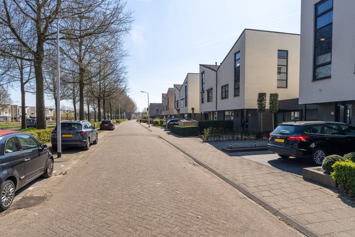 Foto 4 van Meeresteinstraat 34