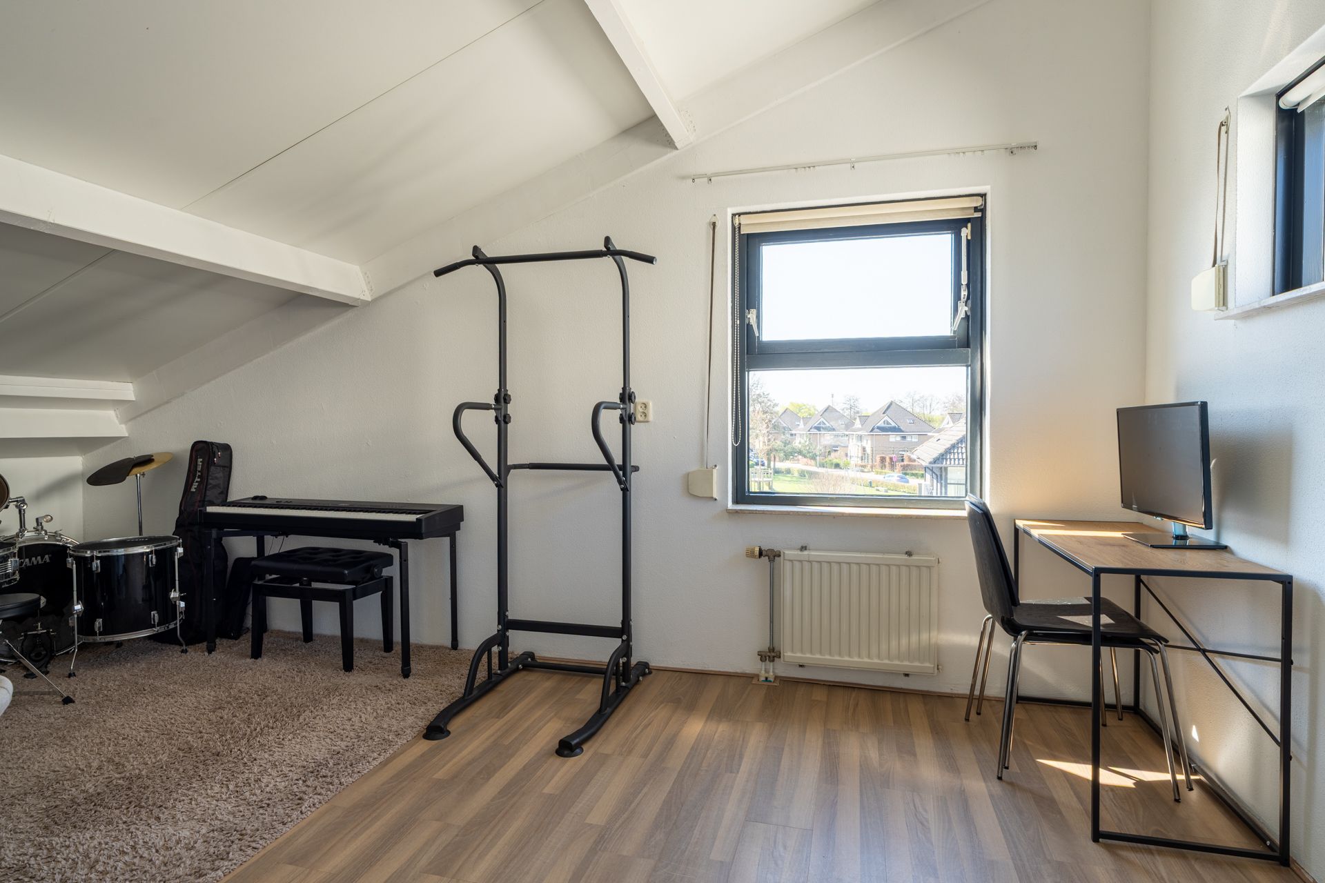 Foto 33 van Meeresteinstraat 34