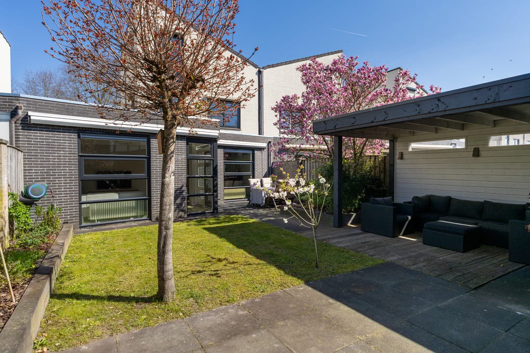 Foto 41 van Meeresteinstraat 34