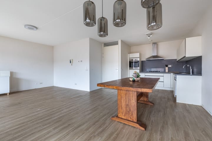 Foto 10 van Johan Hofmanstraat 210