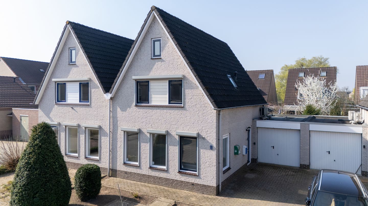 Foto 1 van Waterrus 5