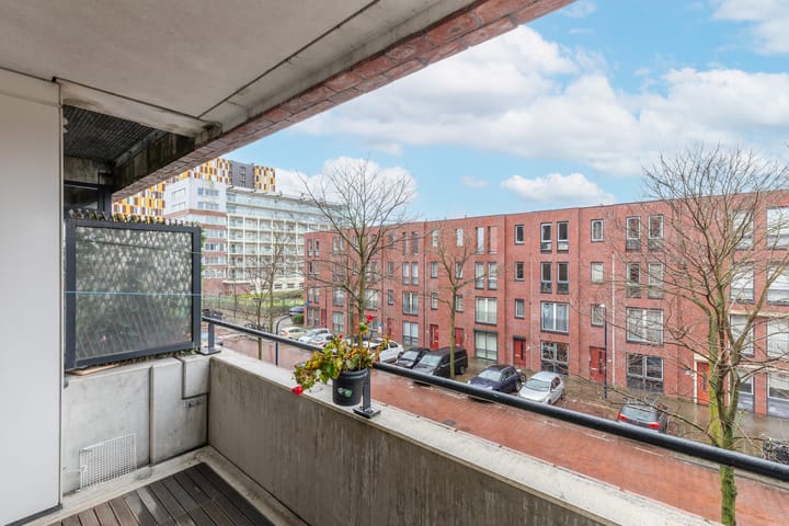 Foto 15 van Johan Hofmanstraat 210