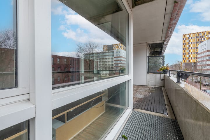 Foto 18 van Johan Hofmanstraat 210