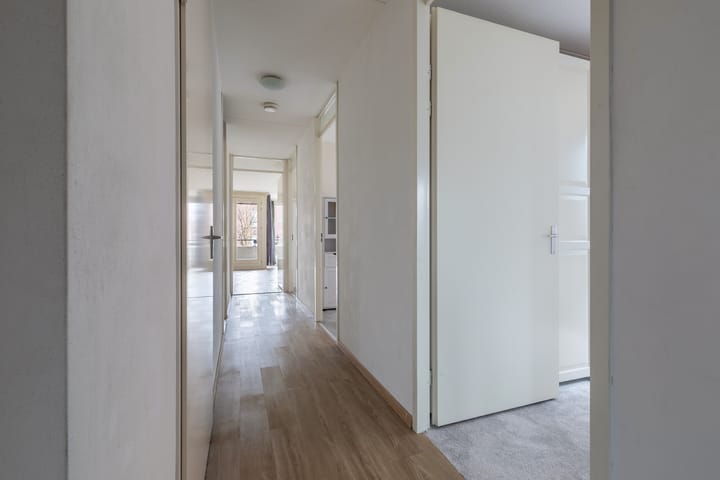 Foto 27 van Johan Hofmanstraat 210