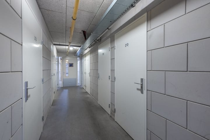 Foto 39 van Johan Hofmanstraat 210