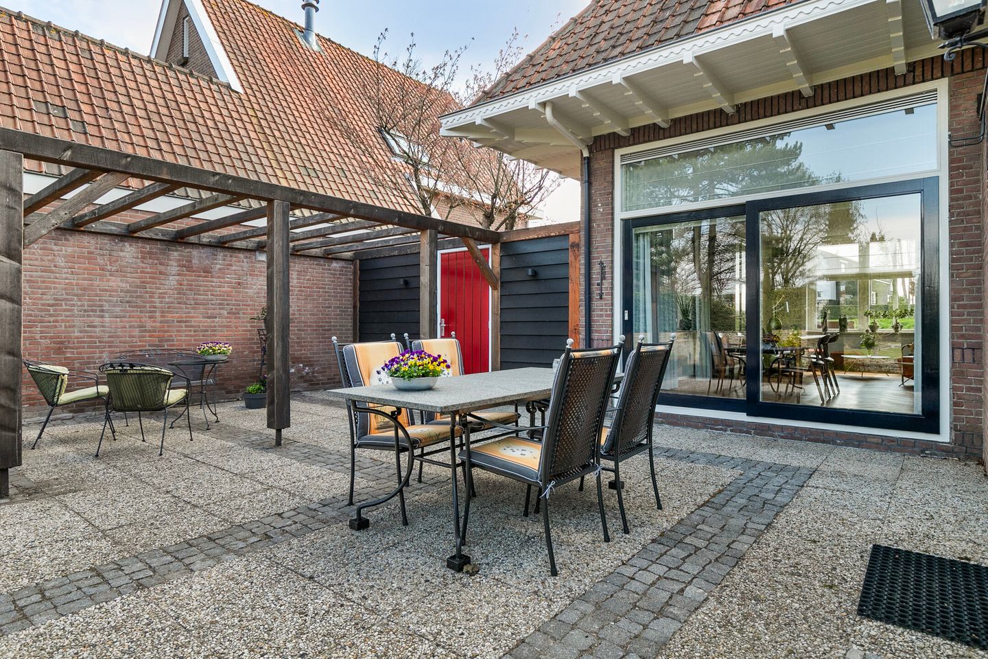 Foto 49 van Rijksstraatweg 134