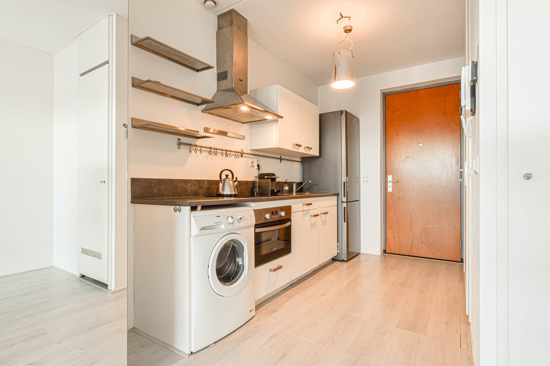 Photo 7 of Welnastraat 533