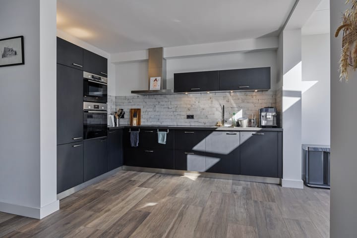 Foto 2 van Deken van den Heuvelstraat 64