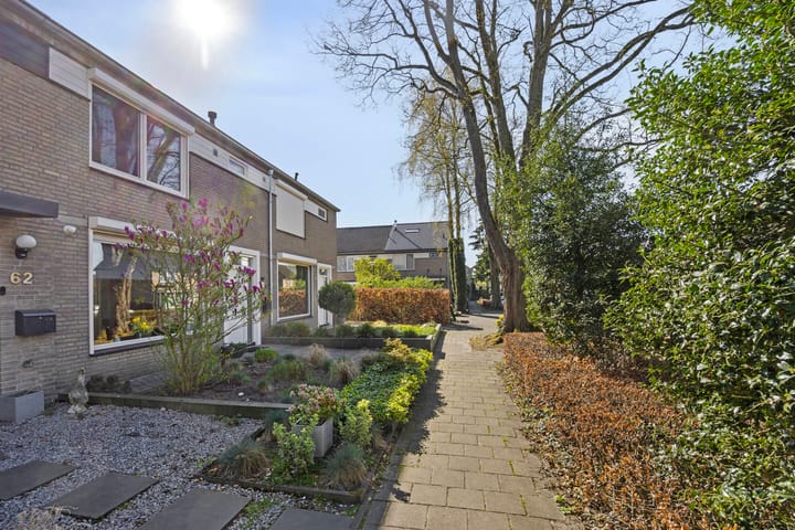 Foto 8 van Deken van den Heuvelstraat 64