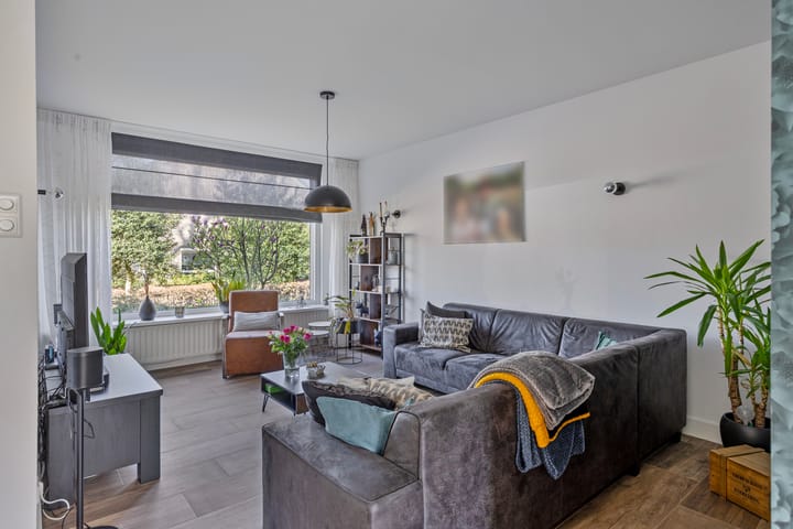 Foto 11 van Deken van den Heuvelstraat 64