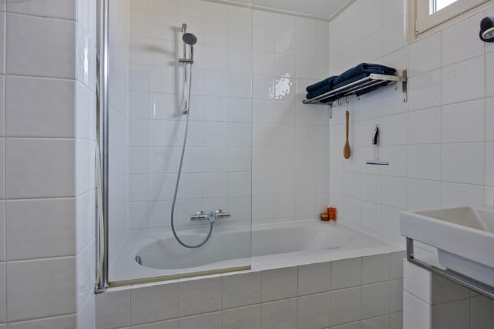 Foto 24 van Deken van den Heuvelstraat 64