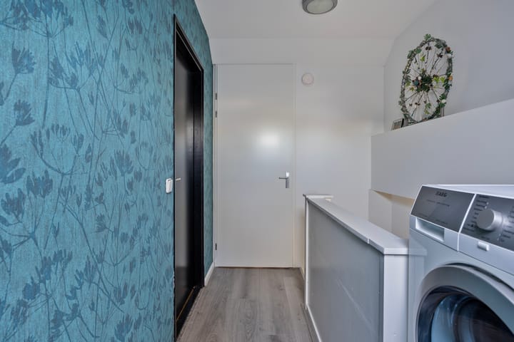 Foto 25 van Deken van den Heuvelstraat 64