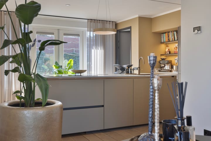 Foto 17 van Fluitekruid 7