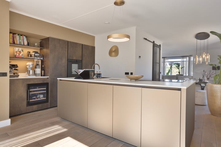 Foto 21 van Fluitekruid 7