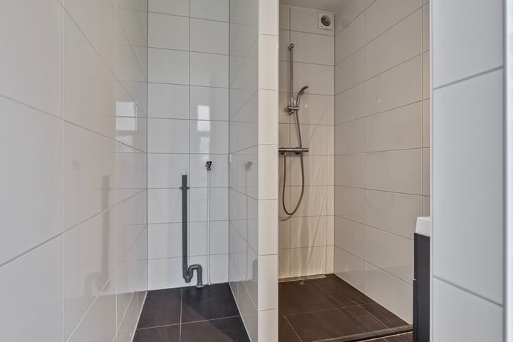 Foto 11 van West-Varkenoordseweg 239-C