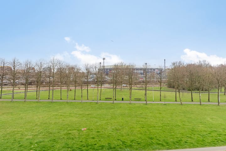 Foto 32 van West-Varkenoordseweg 239-C