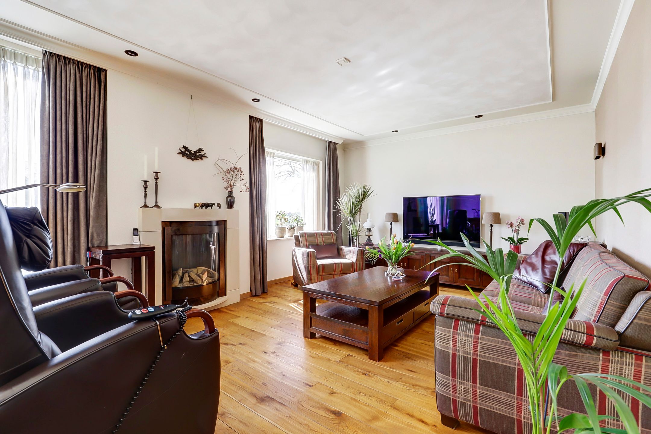 Foto 12 van S. Schotanusstraat 6