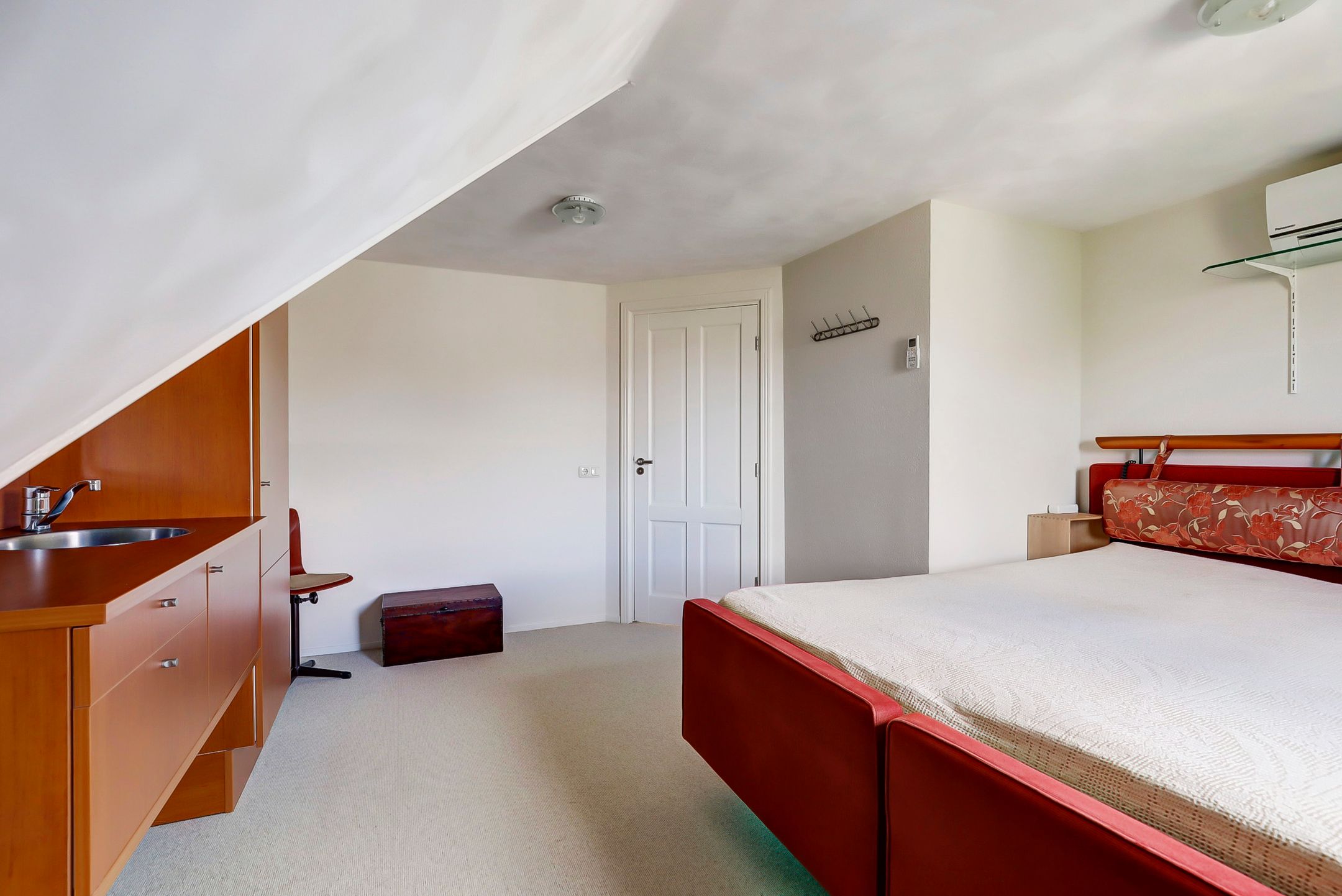 Foto 24 van S. Schotanusstraat 6