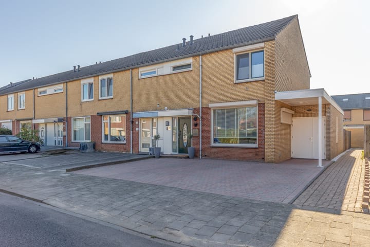 Foto 1 van Theresiastraat 28