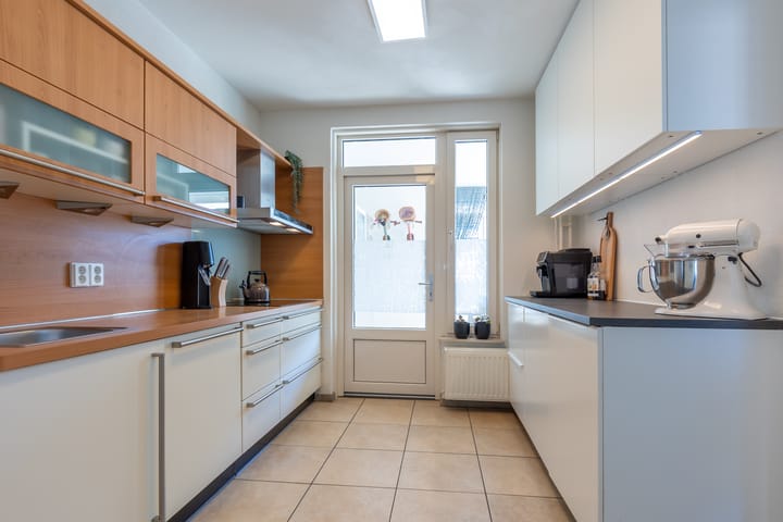 Foto 9 van Theresiastraat 28